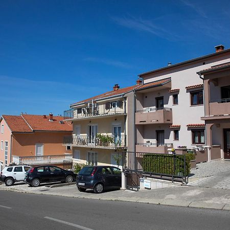 Ananas Apartments Crikvenica Kültér fotó