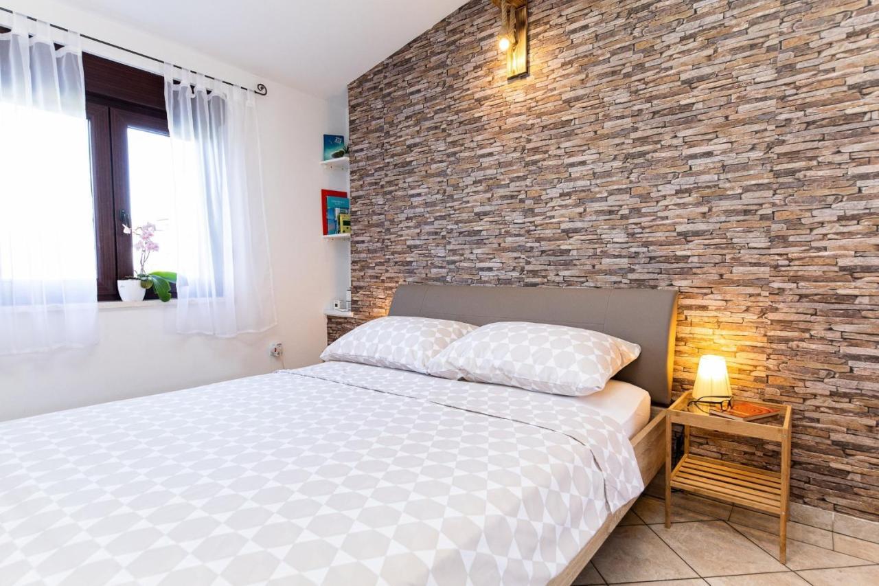 Ananas Apartments Crikvenica Kültér fotó